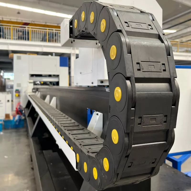 Semi-automatic Minimal Tail Fiber Laser Pipe Cutter